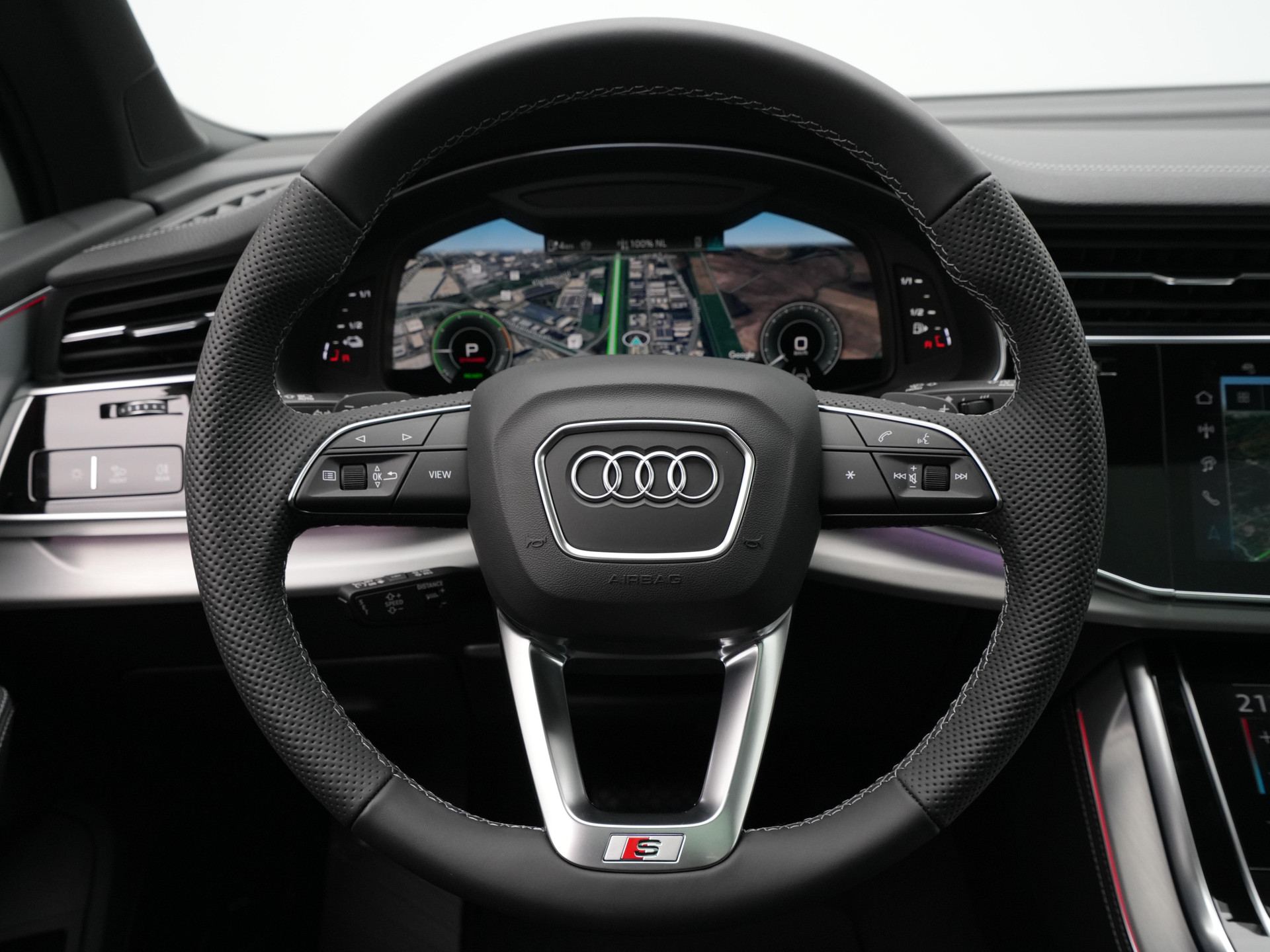 Audi - Q7 55 TFSI e quattro 394 Tiptronic Pro Line S - 2024