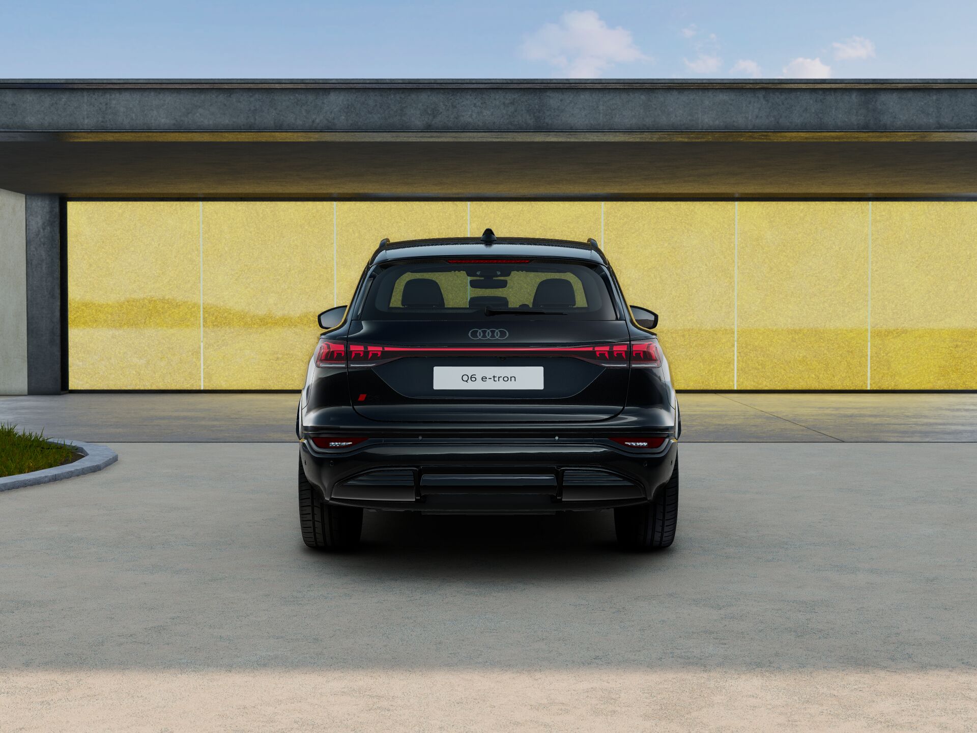 Audi - Q6 e-tron performance 306 1AT S Edition - 2024