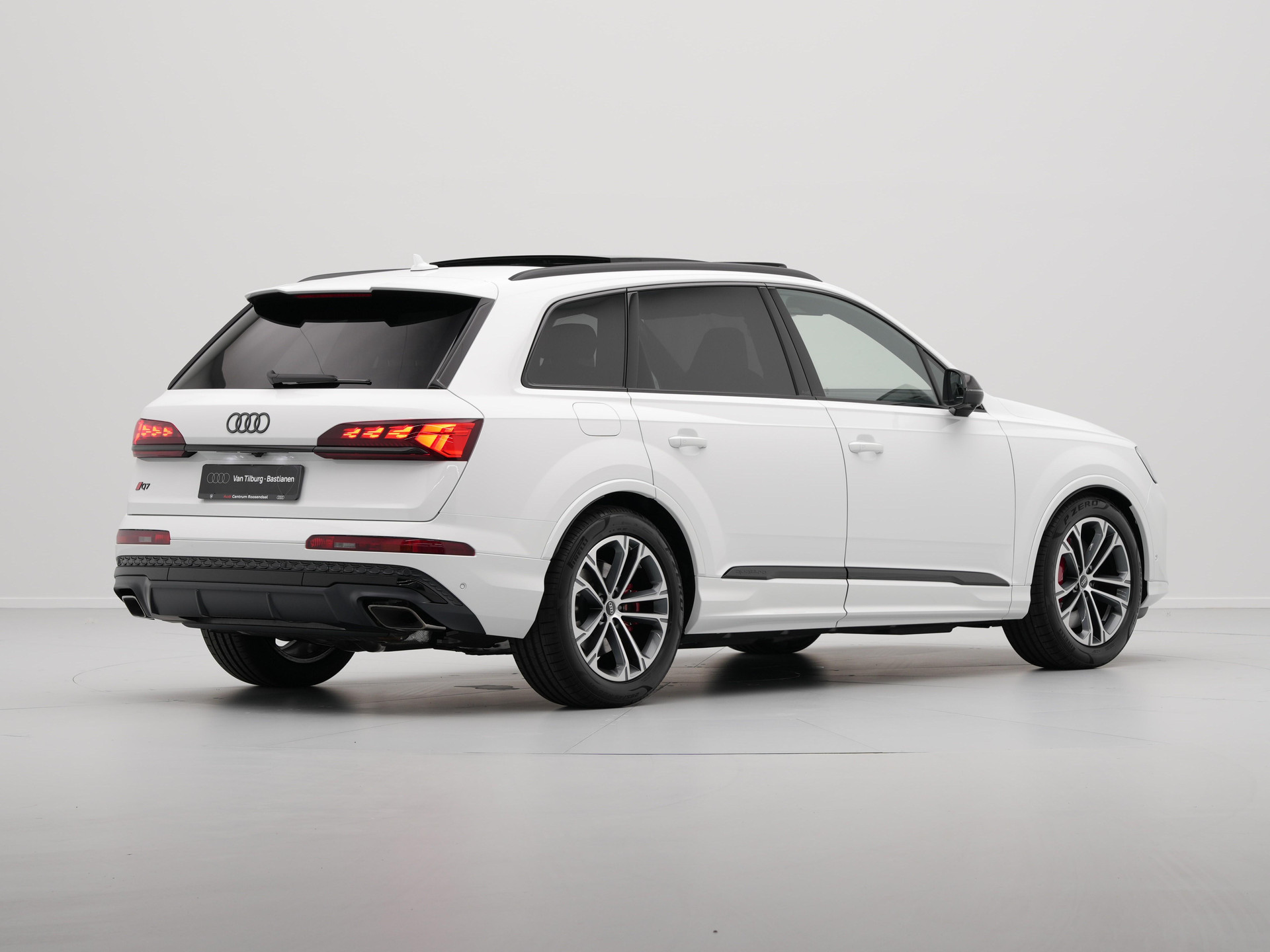 Audi - Q7 60 TFSI e quattro 490 Tiptronic Pro Line S Competition - 2024