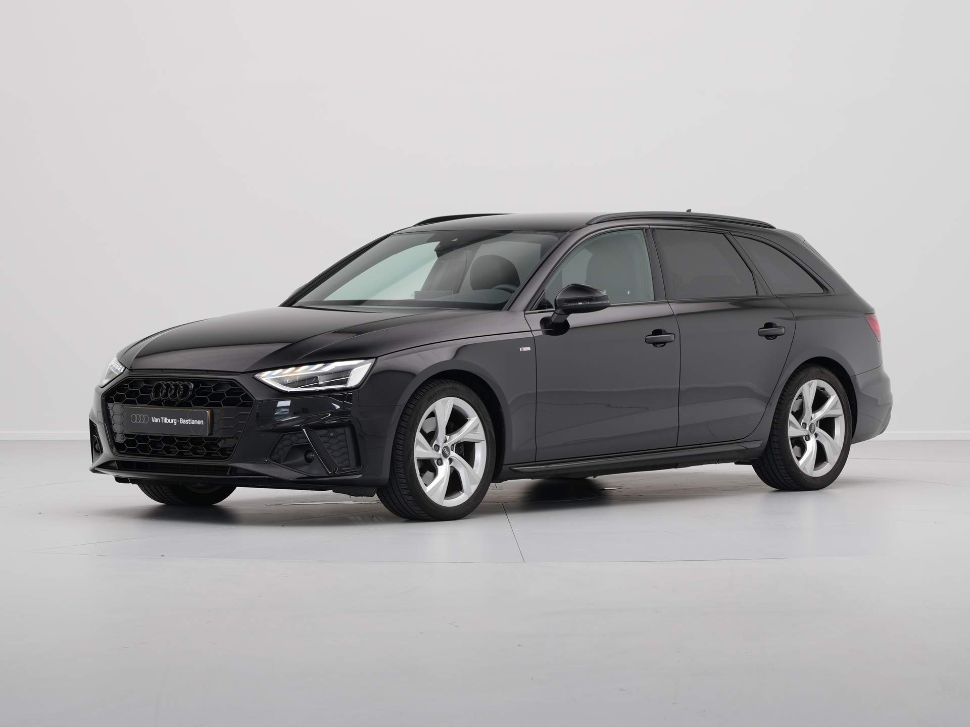 Audi - A4 Avant 35 TFSI S edition - 2023