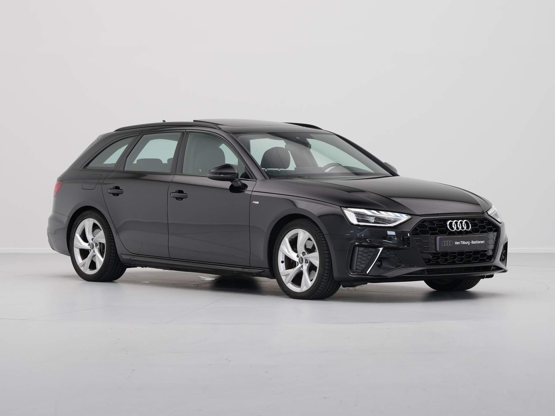 Audi - A4 Avant 35 TFSI S edition - 2023