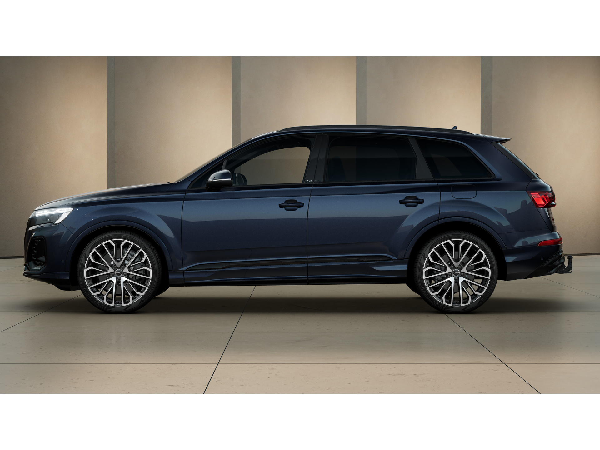 Audi - Q7 55 TFSI e quattro 394 Tiptronic Pro Line S - 2024