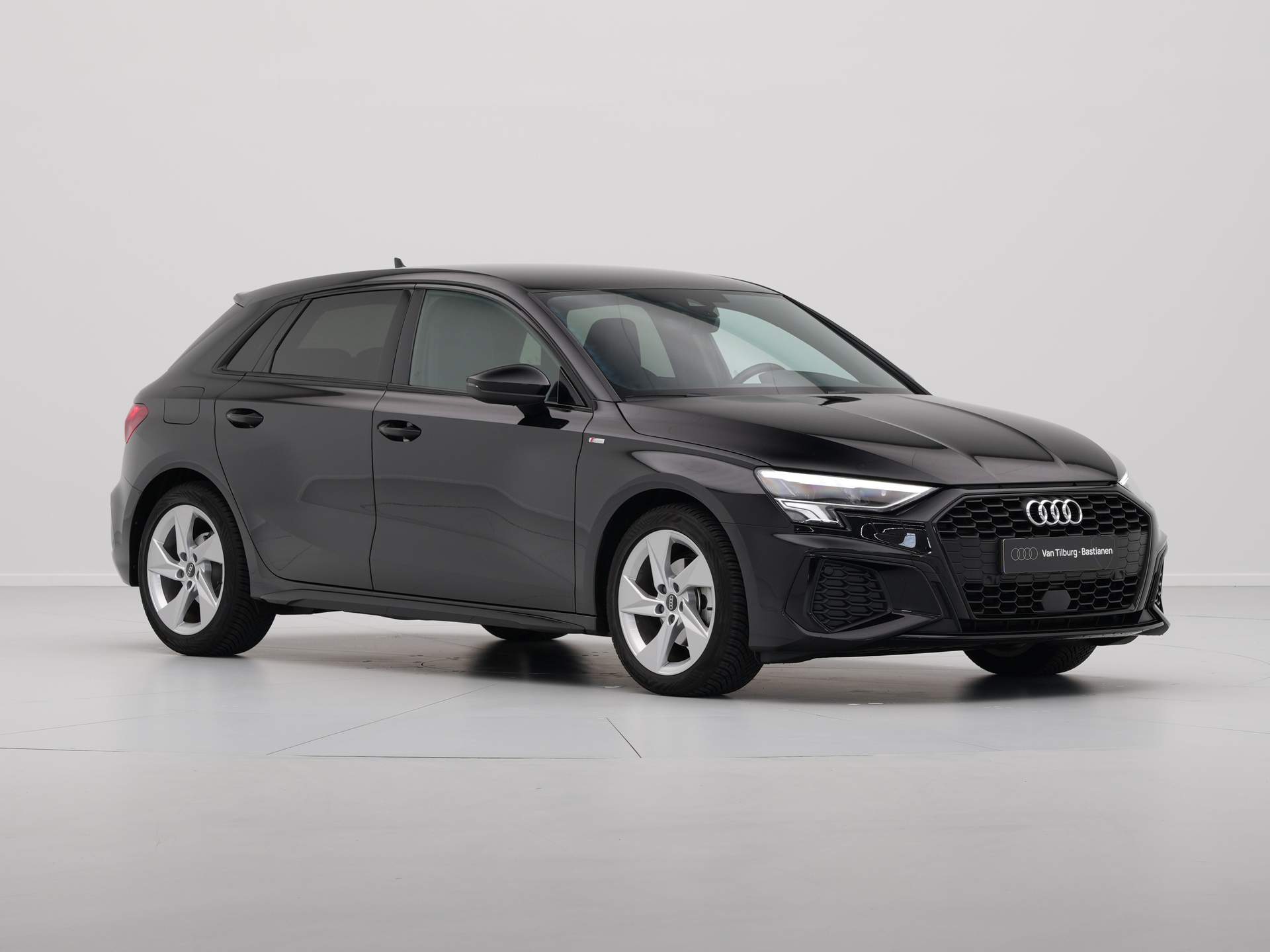 Audi - A3 Sportback 30 TFSI S edition S Line - 2023