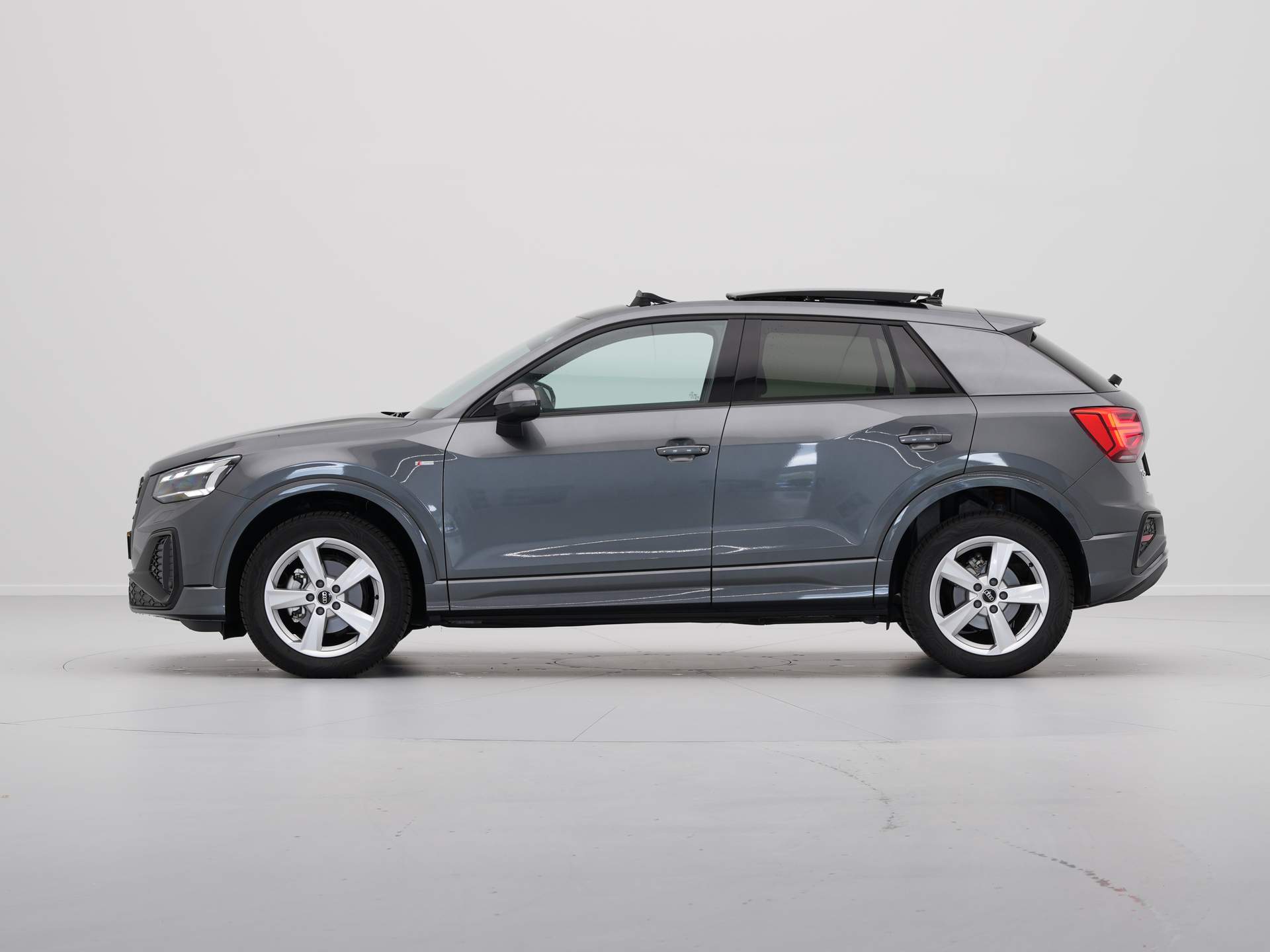 Audi - Q2 35 TFSI S Edition - 2024