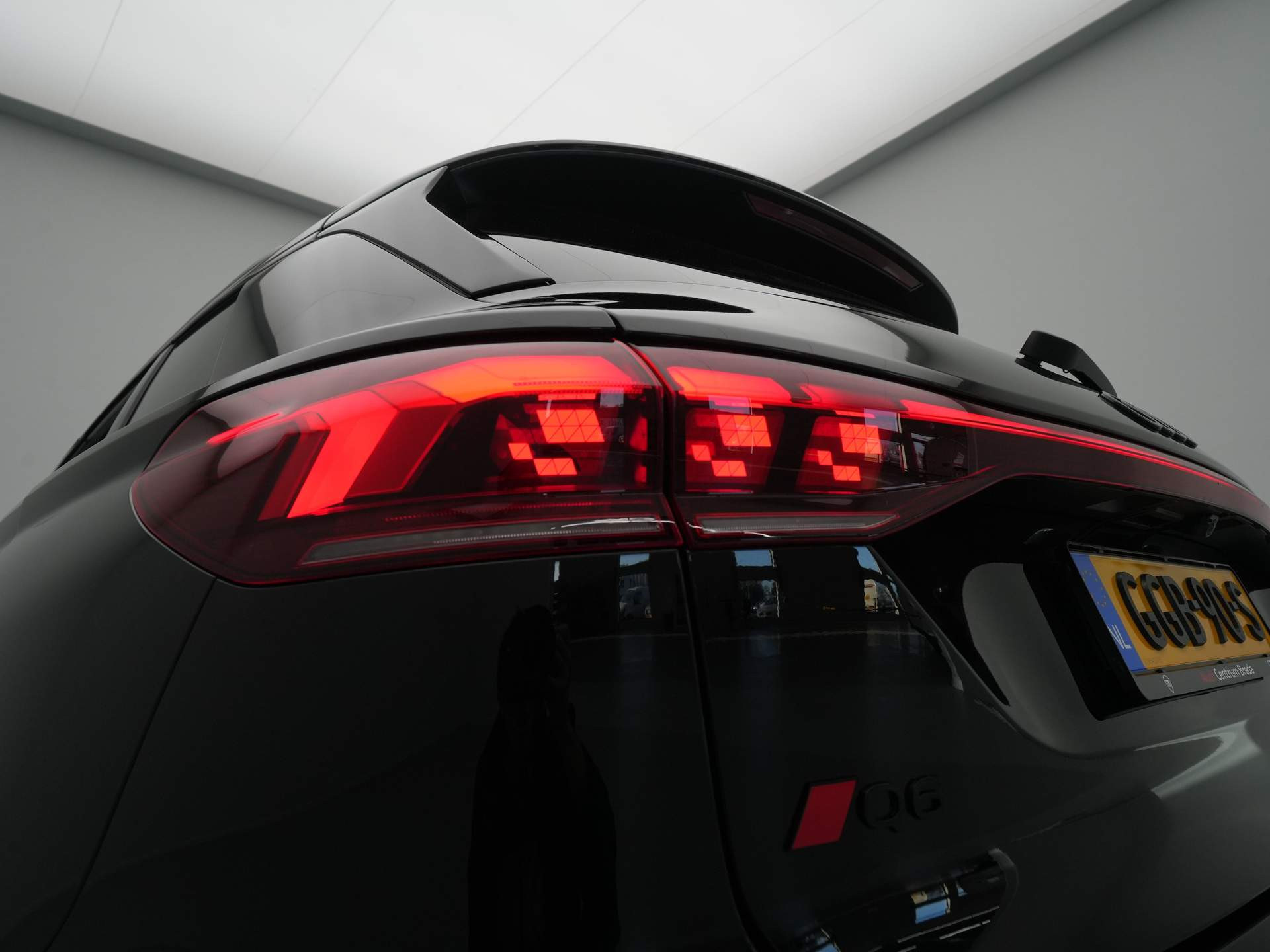 Audi - Q6 e-tron First Edition Plus 100 kWh - 2024