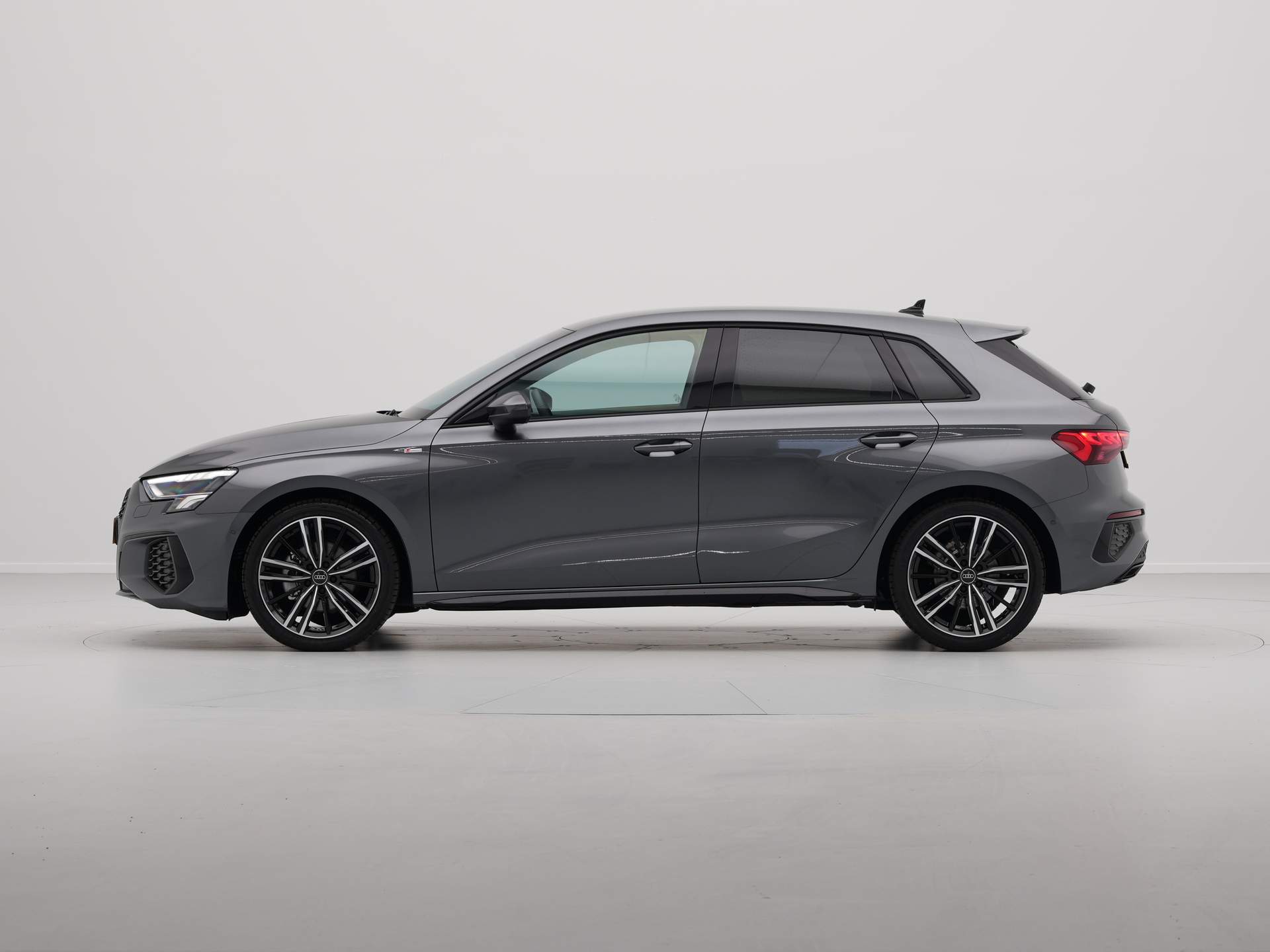 Audi - A3 Sportback 30 TFSI S edition - 2024