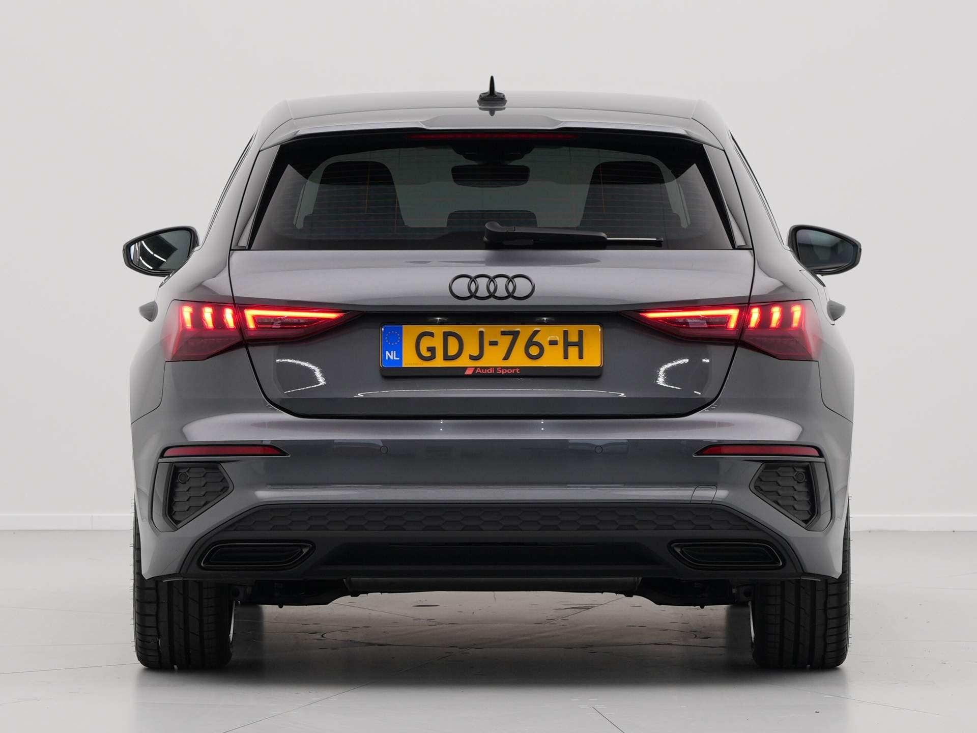 Audi - A3 Sportback 30 TFSI S edition - 2024