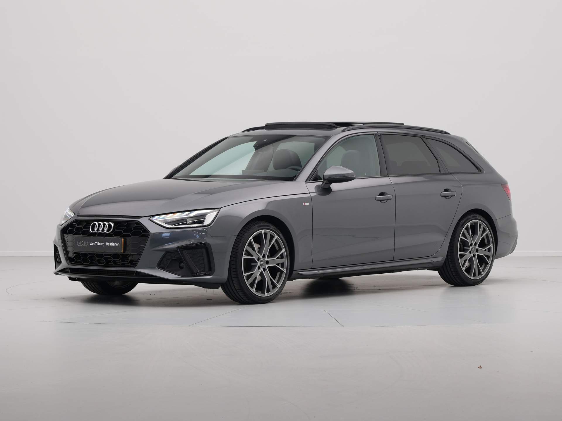 Audi - A4 Avant 35 TFSI S-Line Competition - 2024