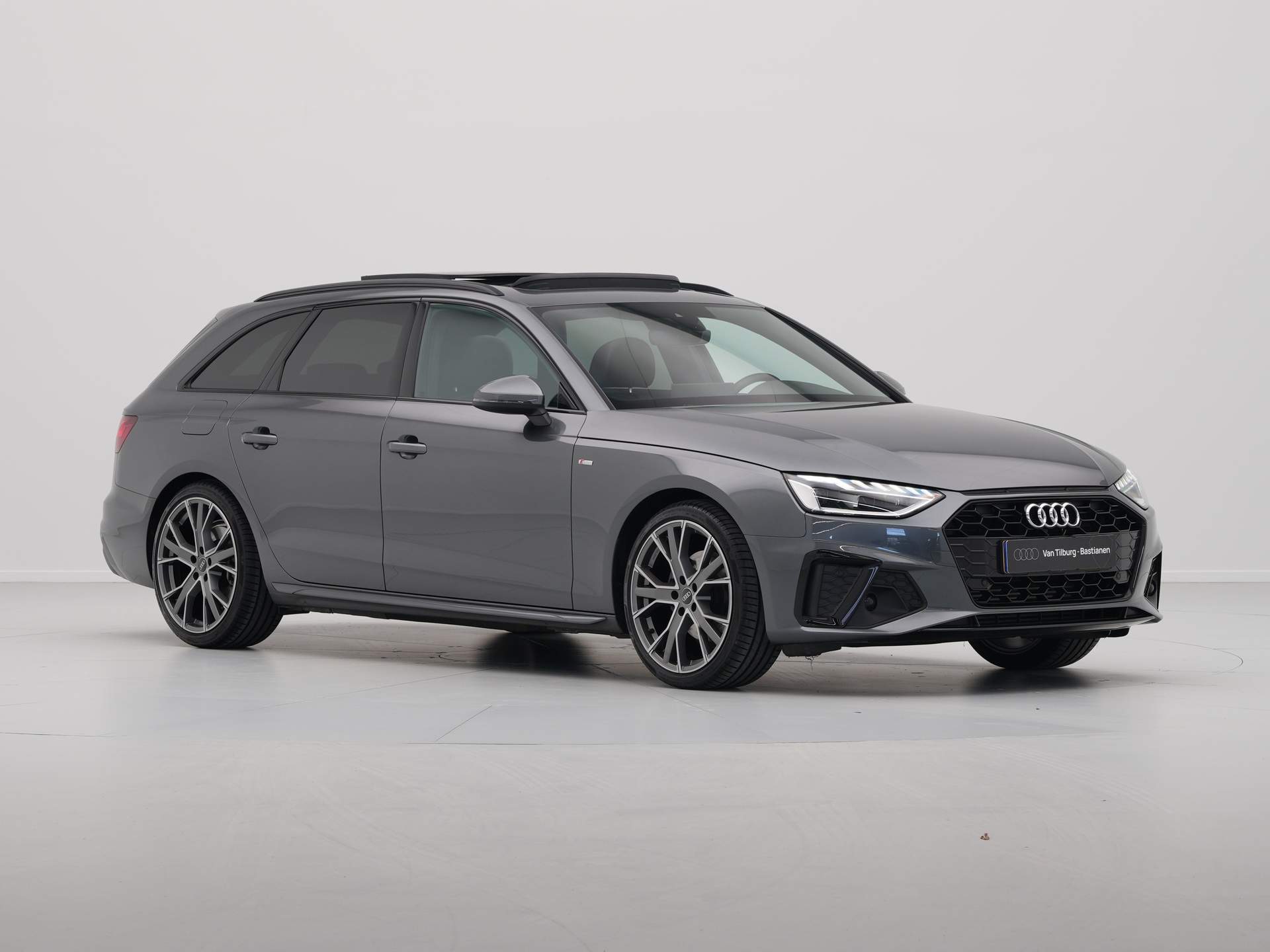 Audi - A4 Avant 35 TFSI S-Line Competition - 2024