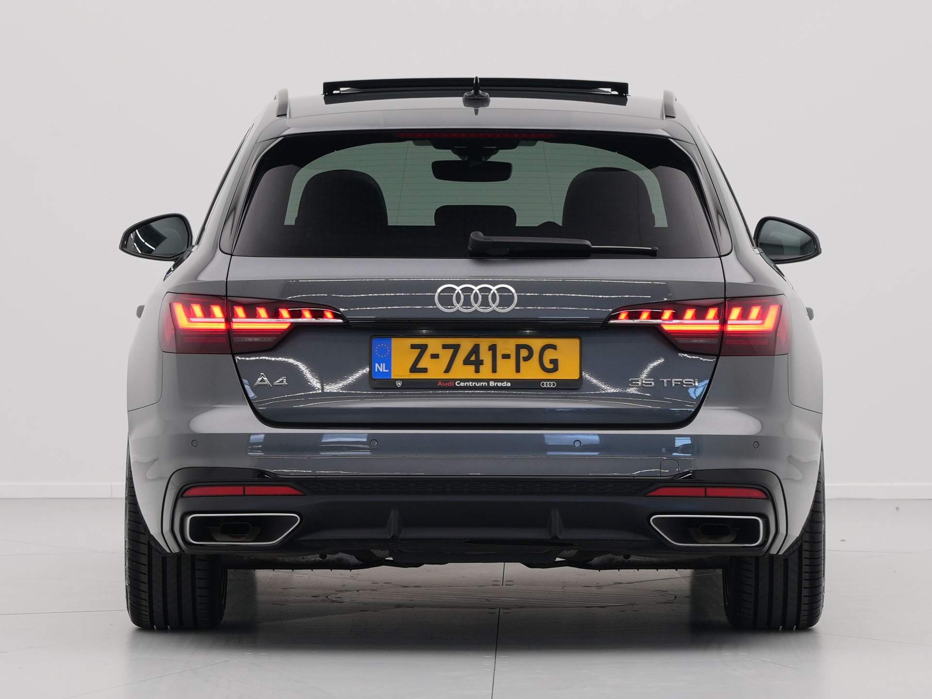 Audi - A4 Avant 35 TFSI S-Line Competition - 2024