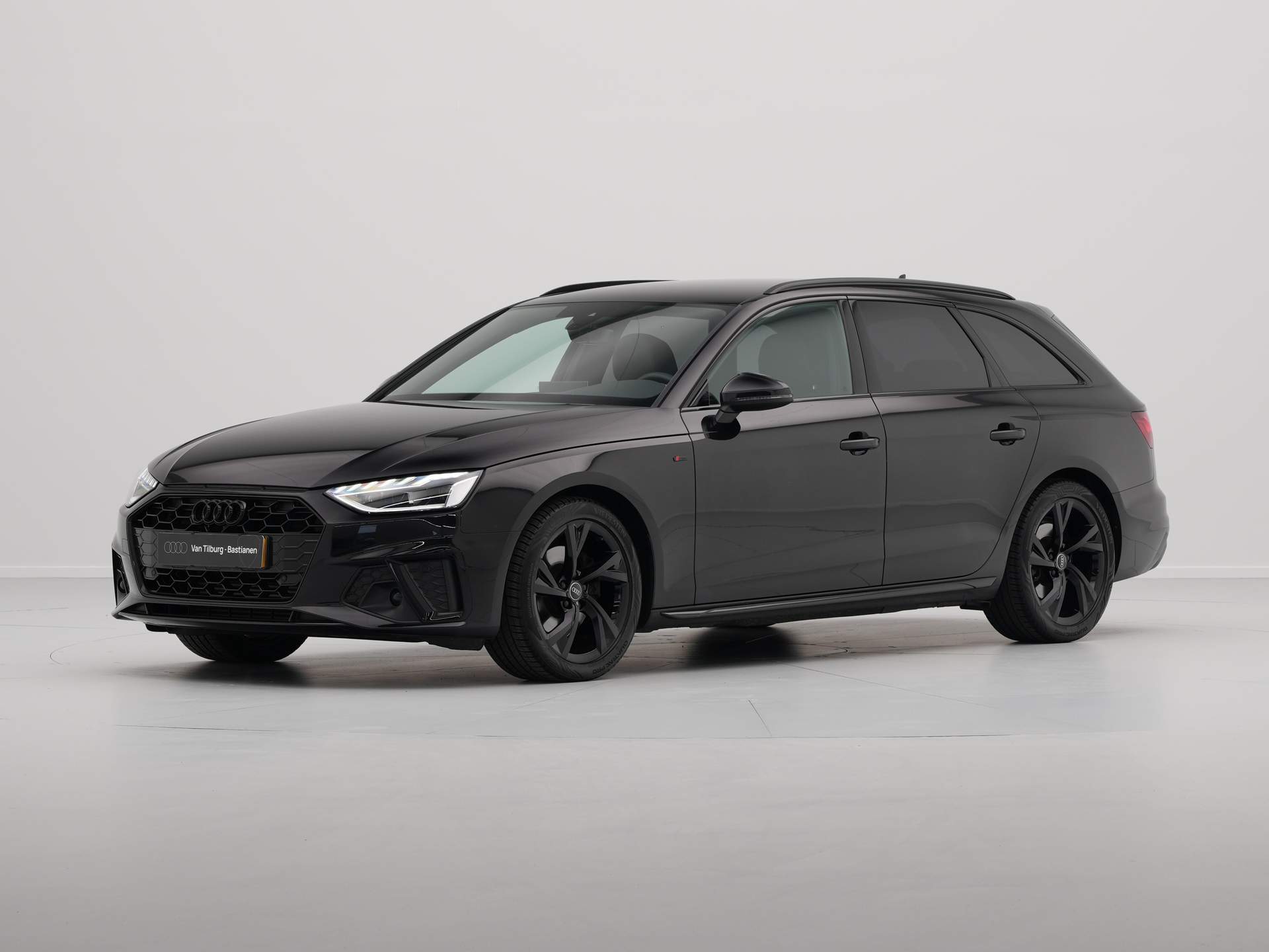 Audi - A4 Avant 35 TFSI S edition - 2023